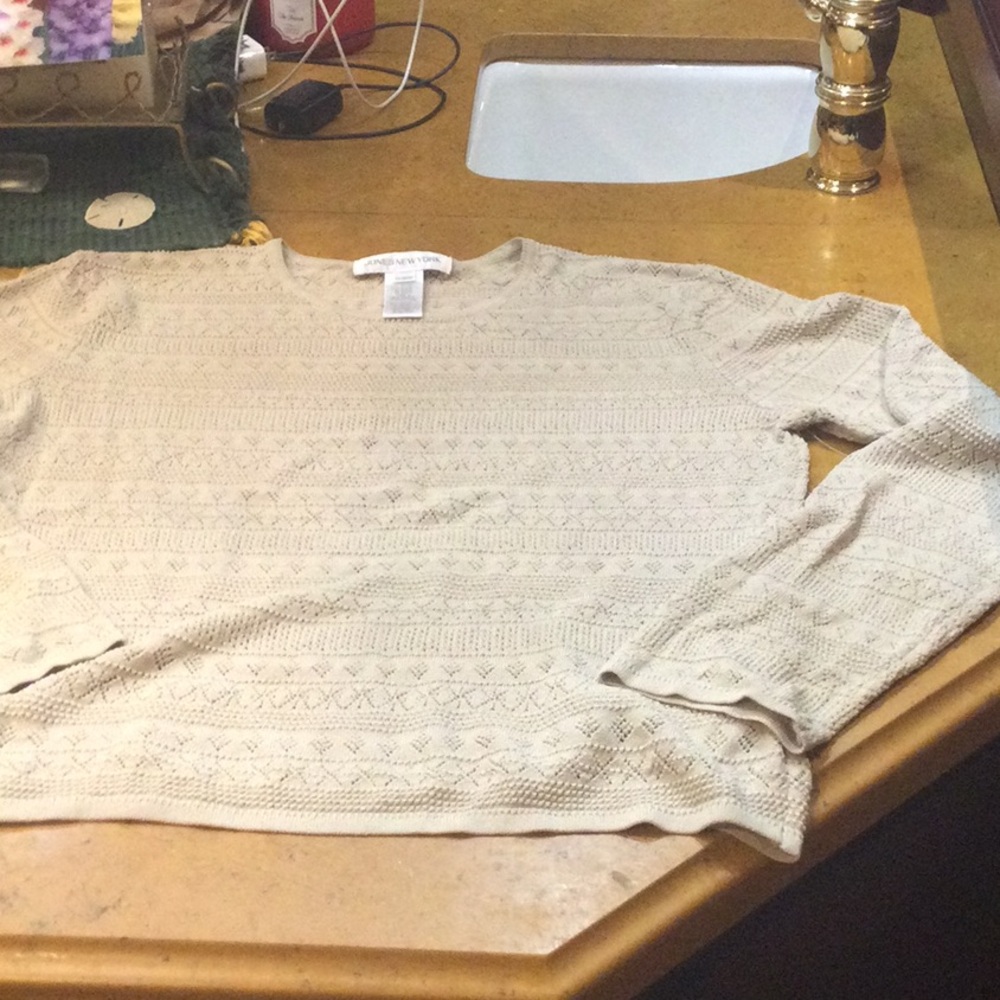 Jones of New York, tan xl, light sweater, NWT